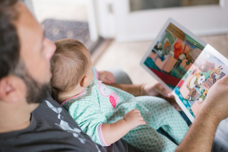 Aider son enfant à développer son langage