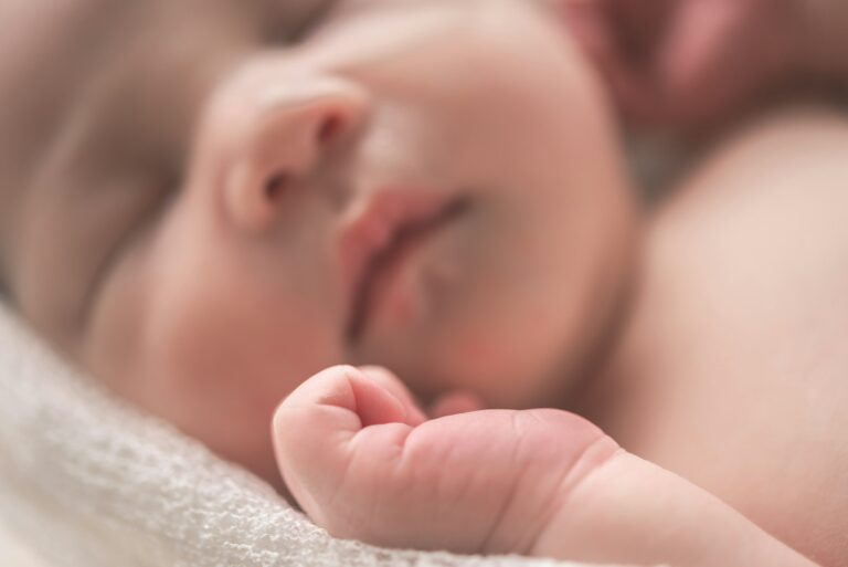 Améliorer le sommeil de bébé avant ses 4 mois